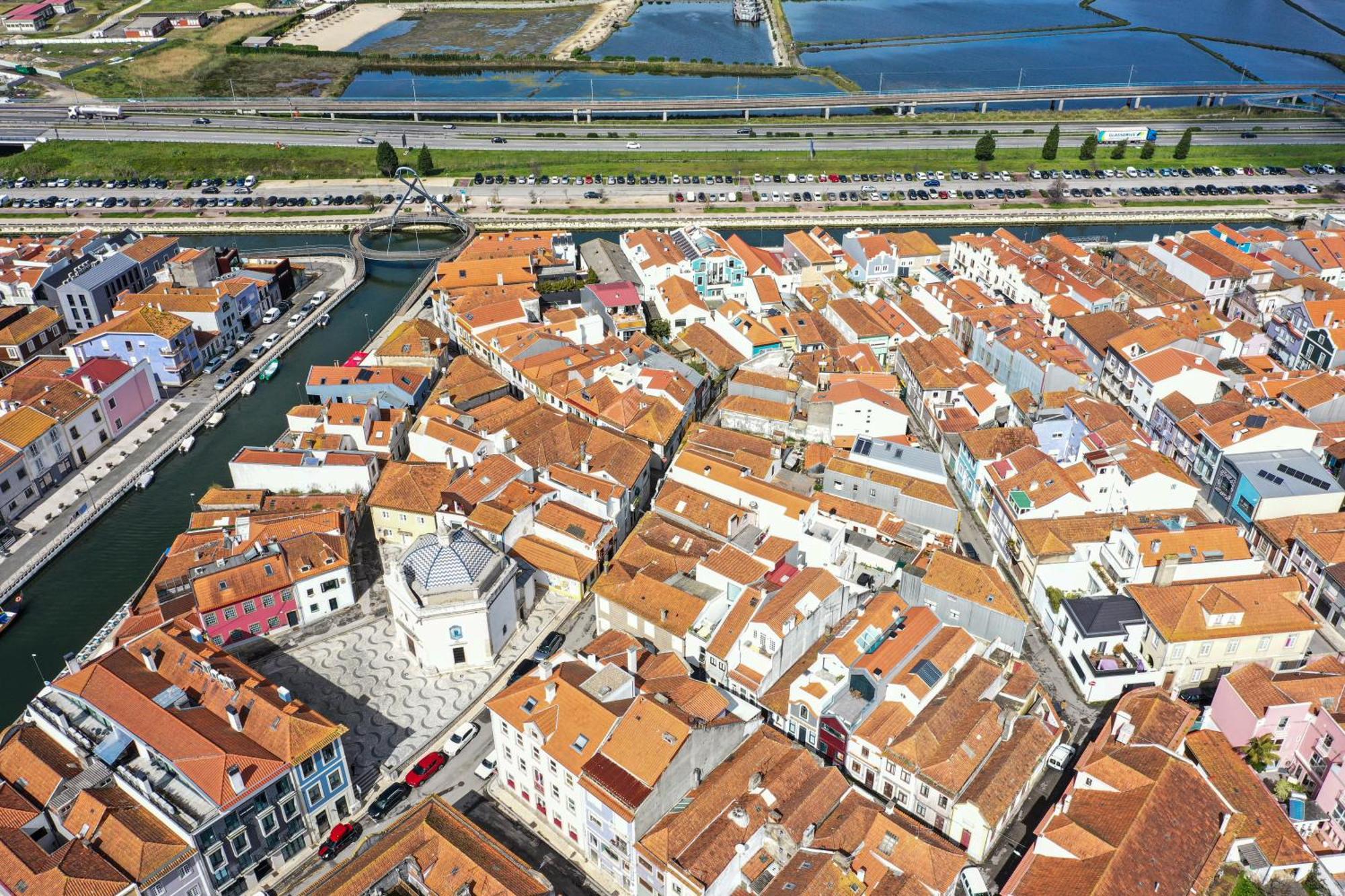 Live In Aveiro Appartement Buitenkant foto