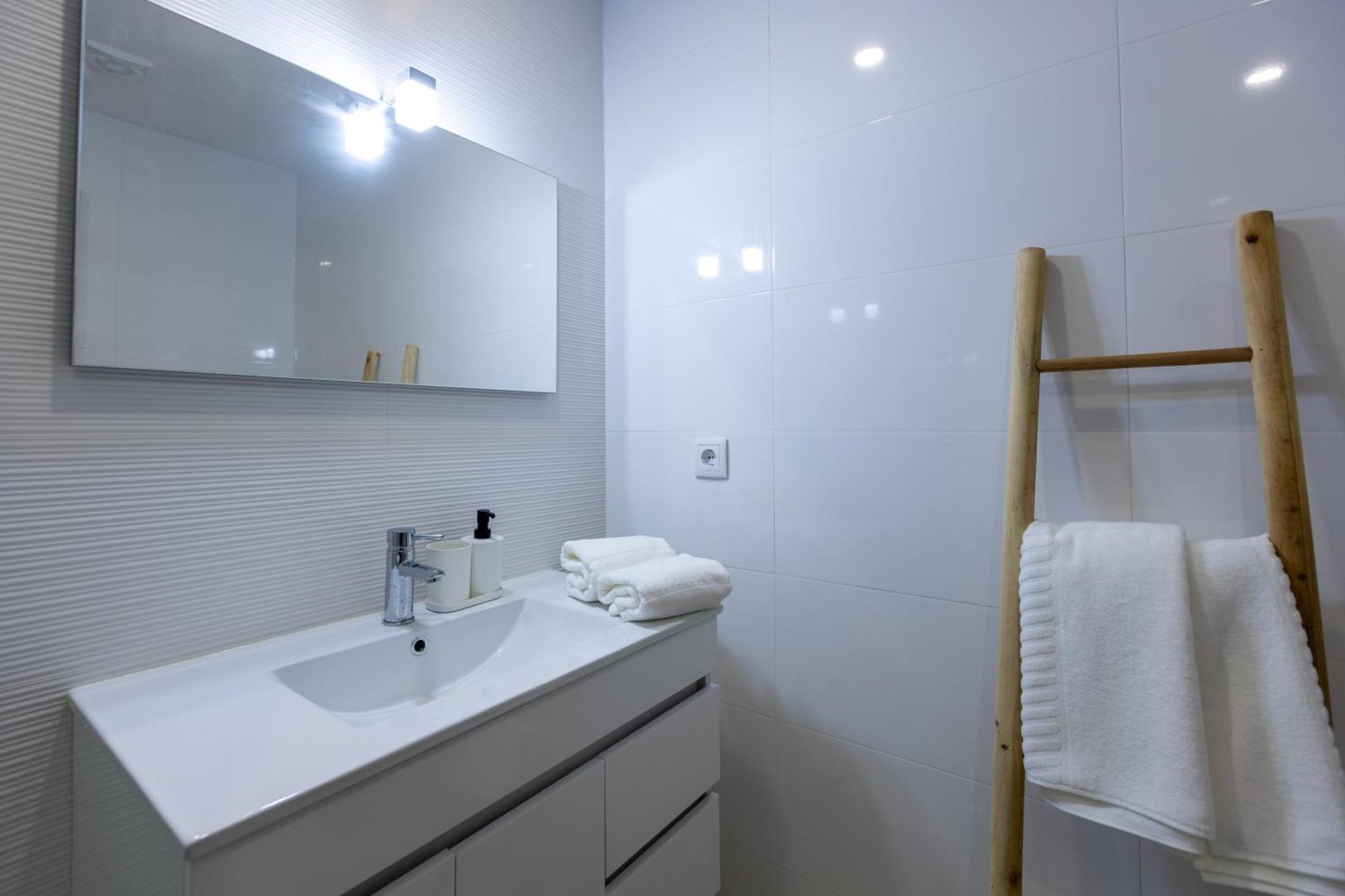 Live In Aveiro Appartement Buitenkant foto
